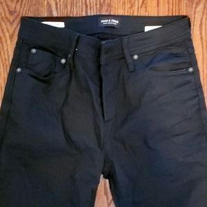 Jack & Jones slim fit TIM style black denim.  Waist Sz 30